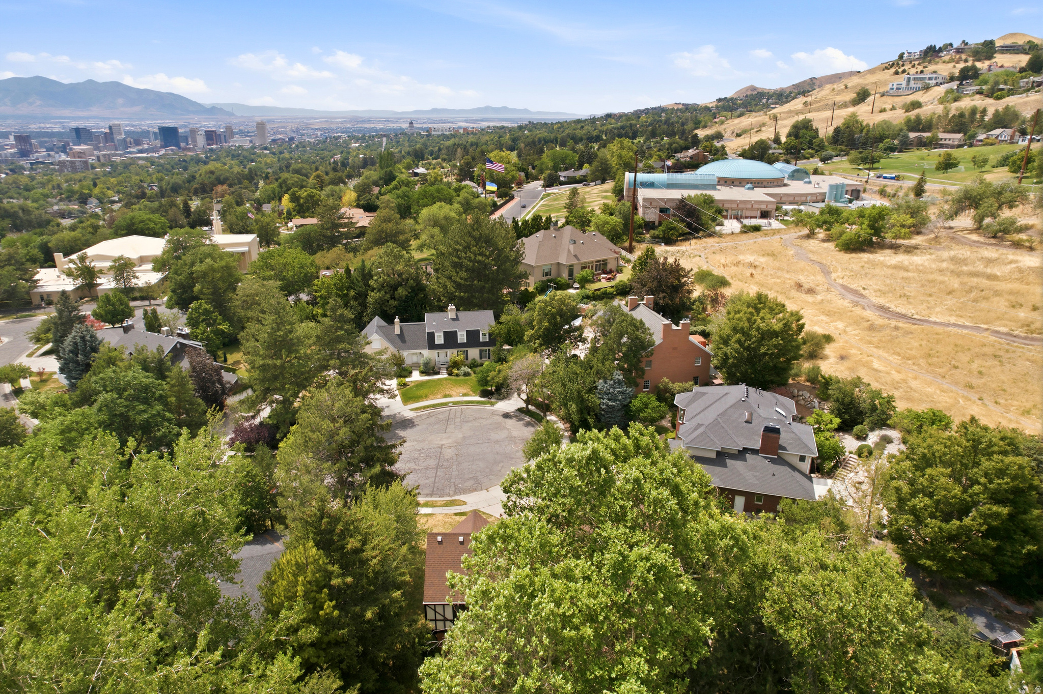 main property photo 60