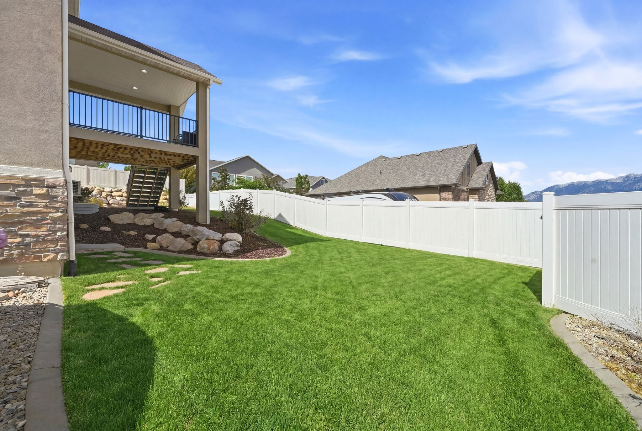 main property photo 65