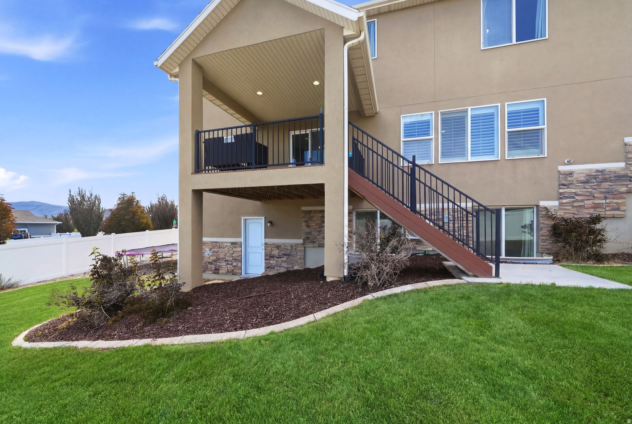 main property photo 66