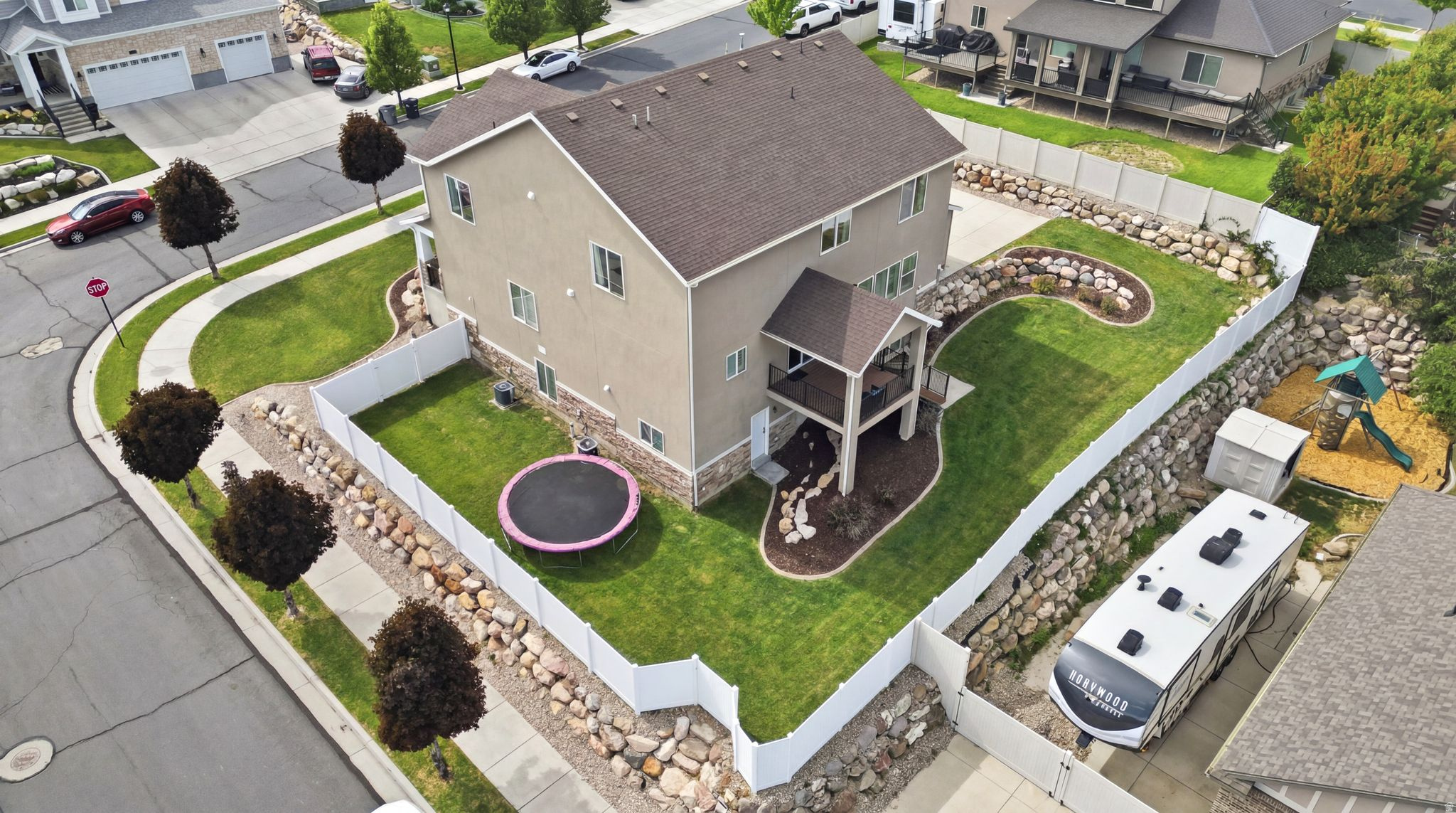 main property photo 73
