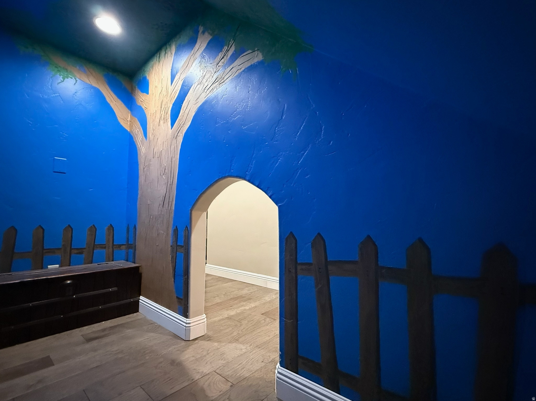main property photo 50