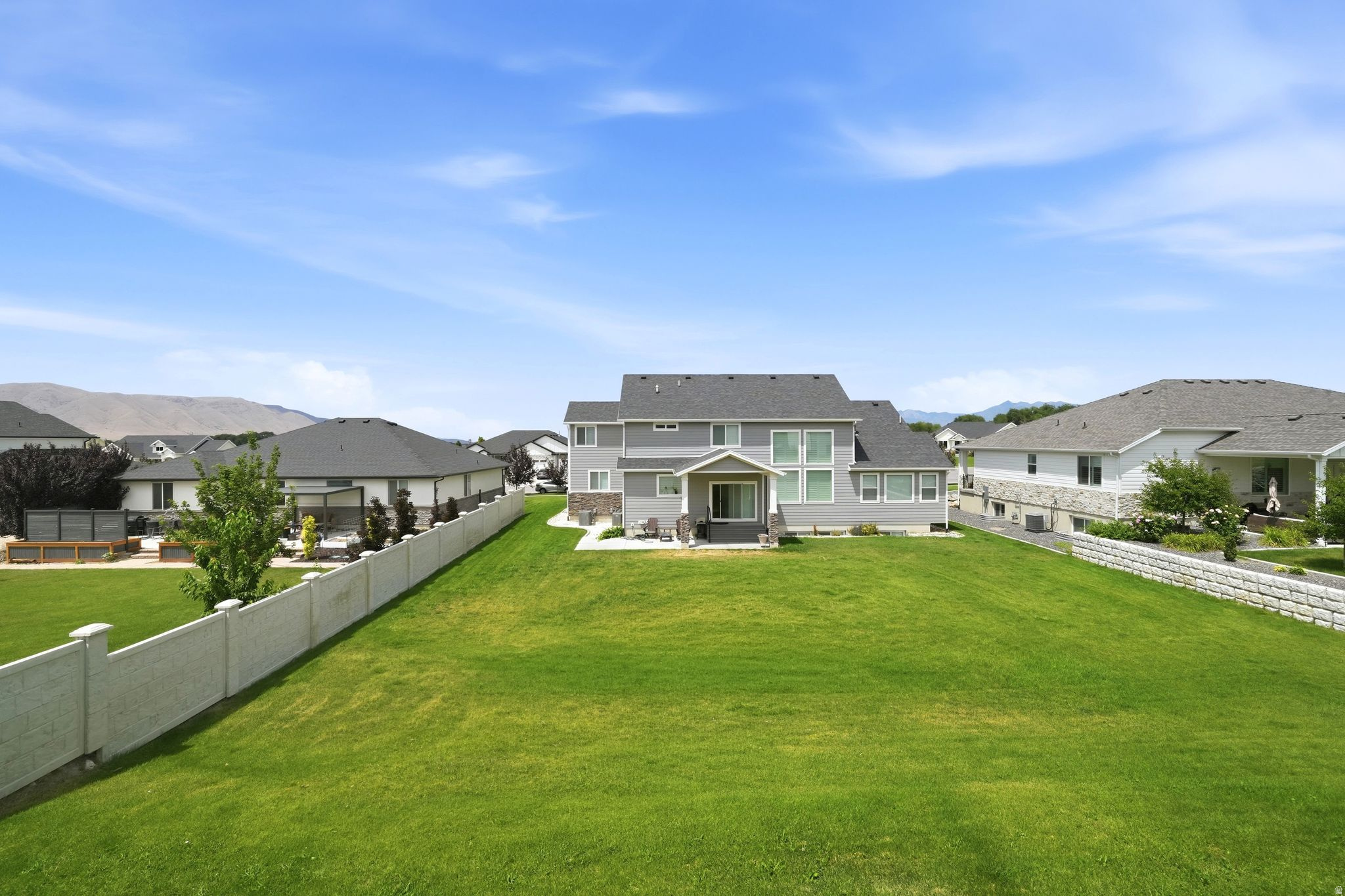 main property photo 60