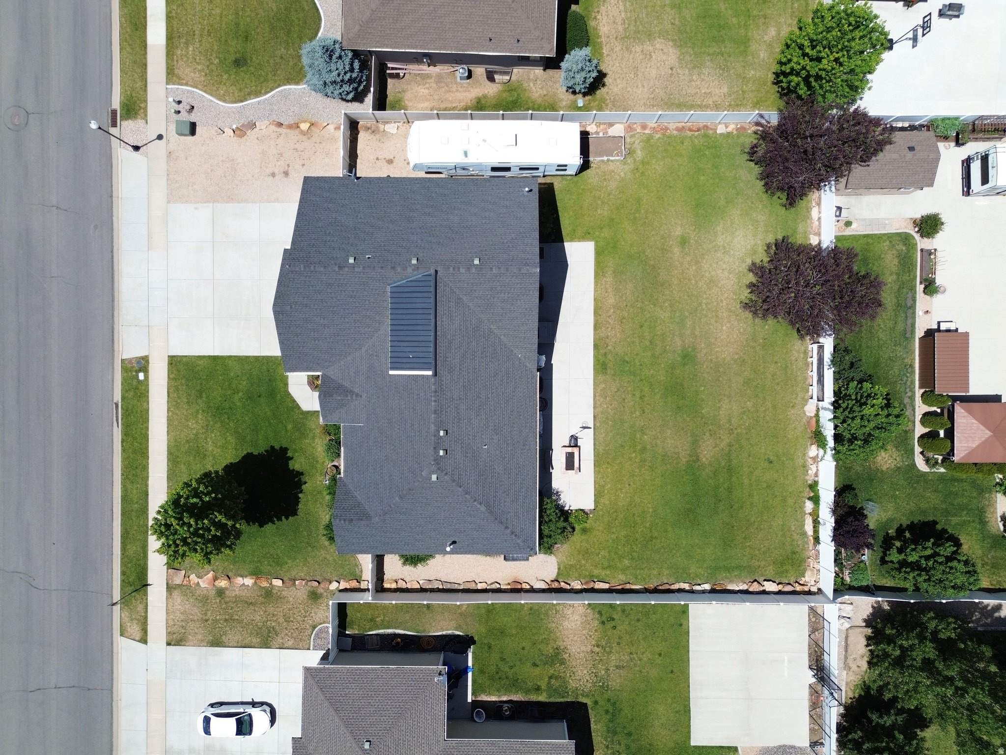 main property photo 41