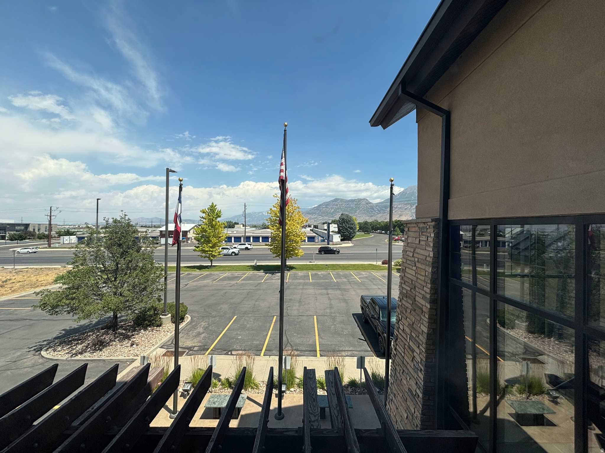 main property photo 10