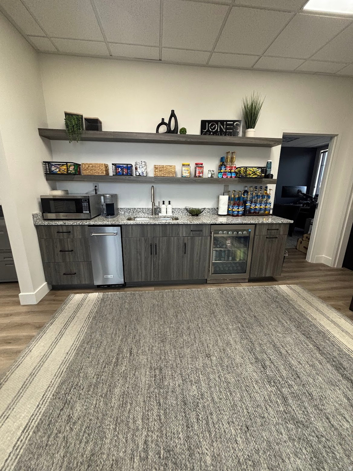 main property photo 18