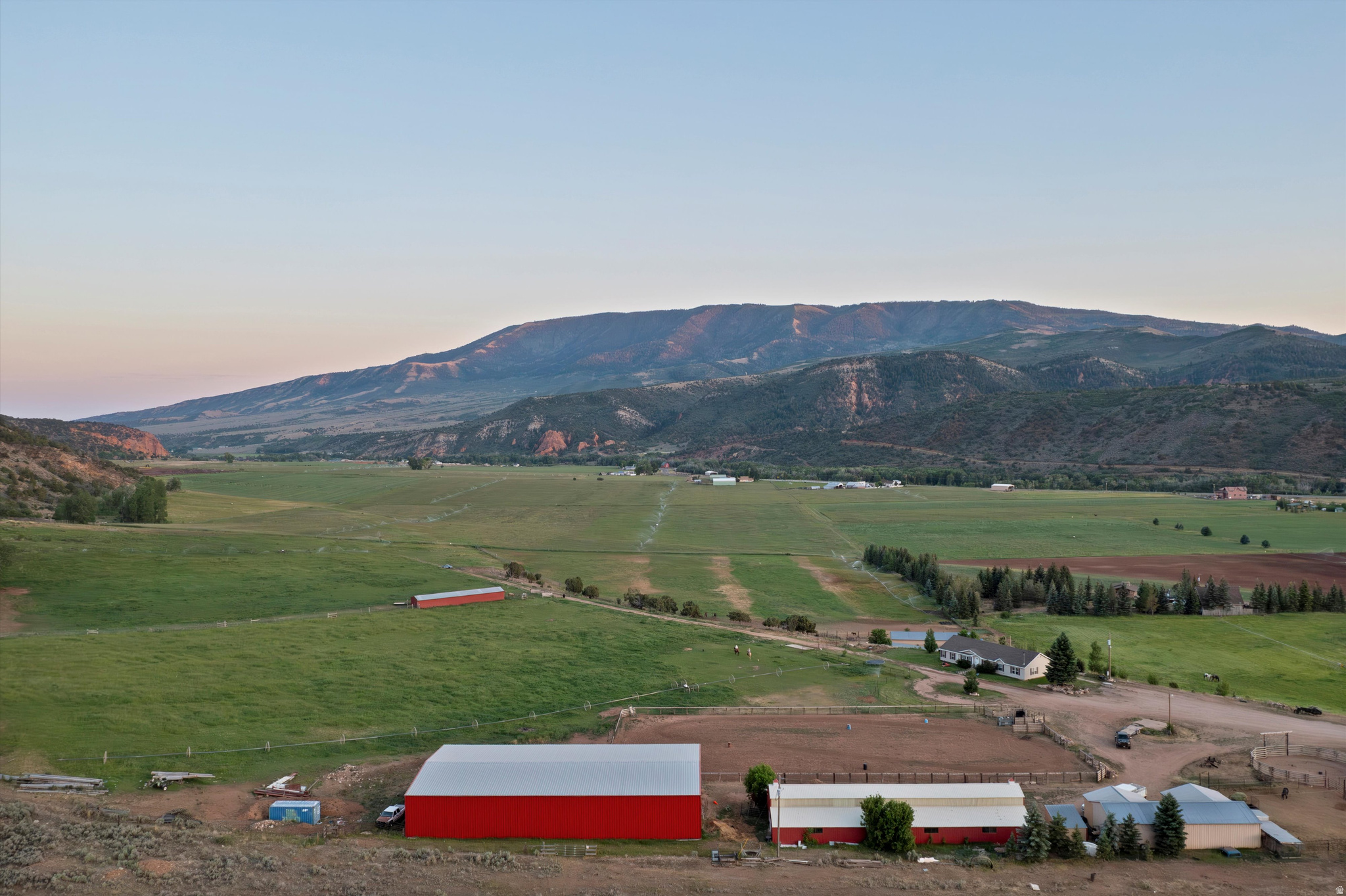 main property photo 13