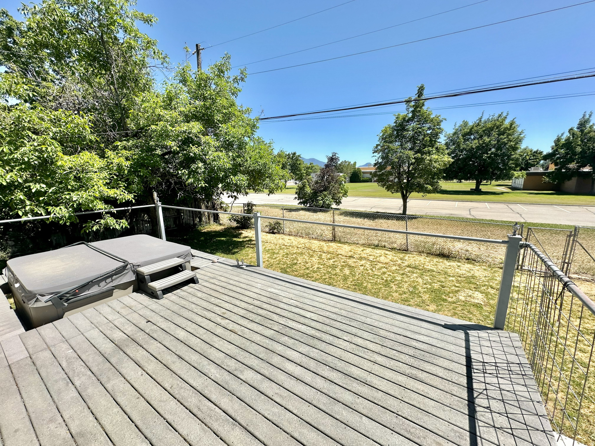main property photo 10