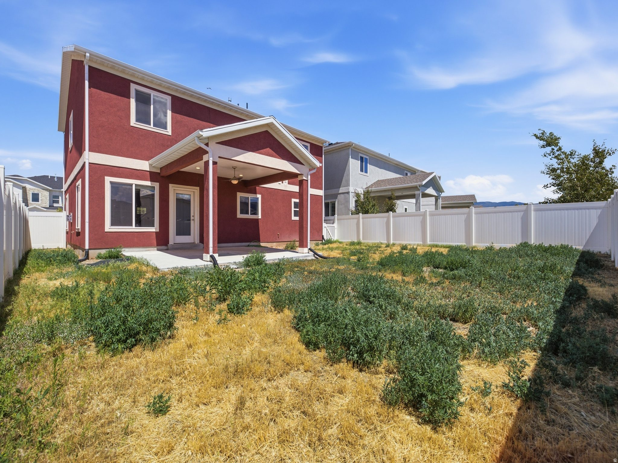 main property photo 19