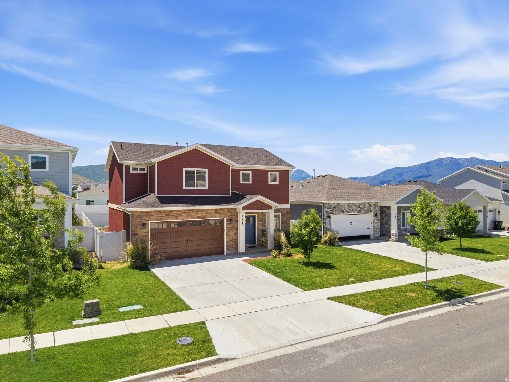 main property photo 20