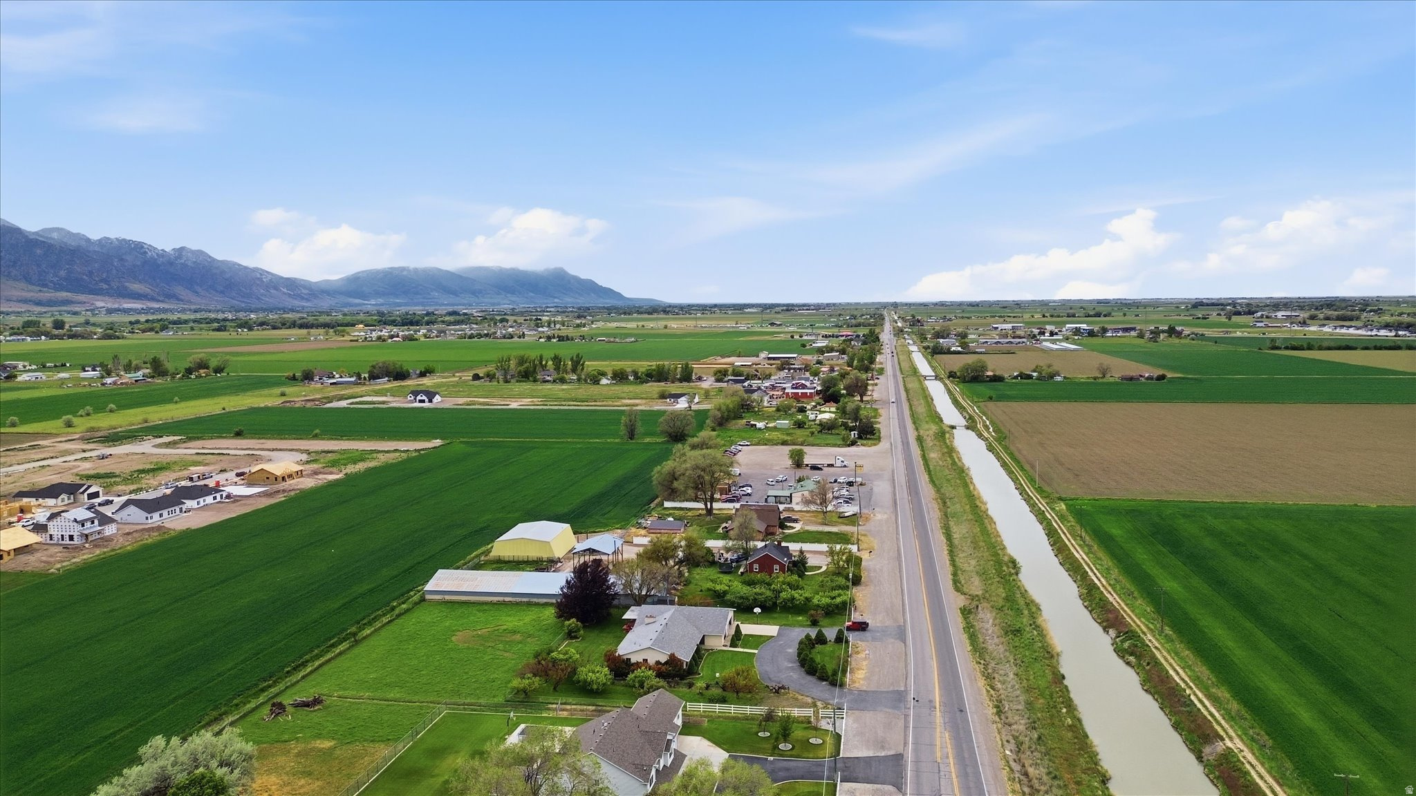 main property photo 54