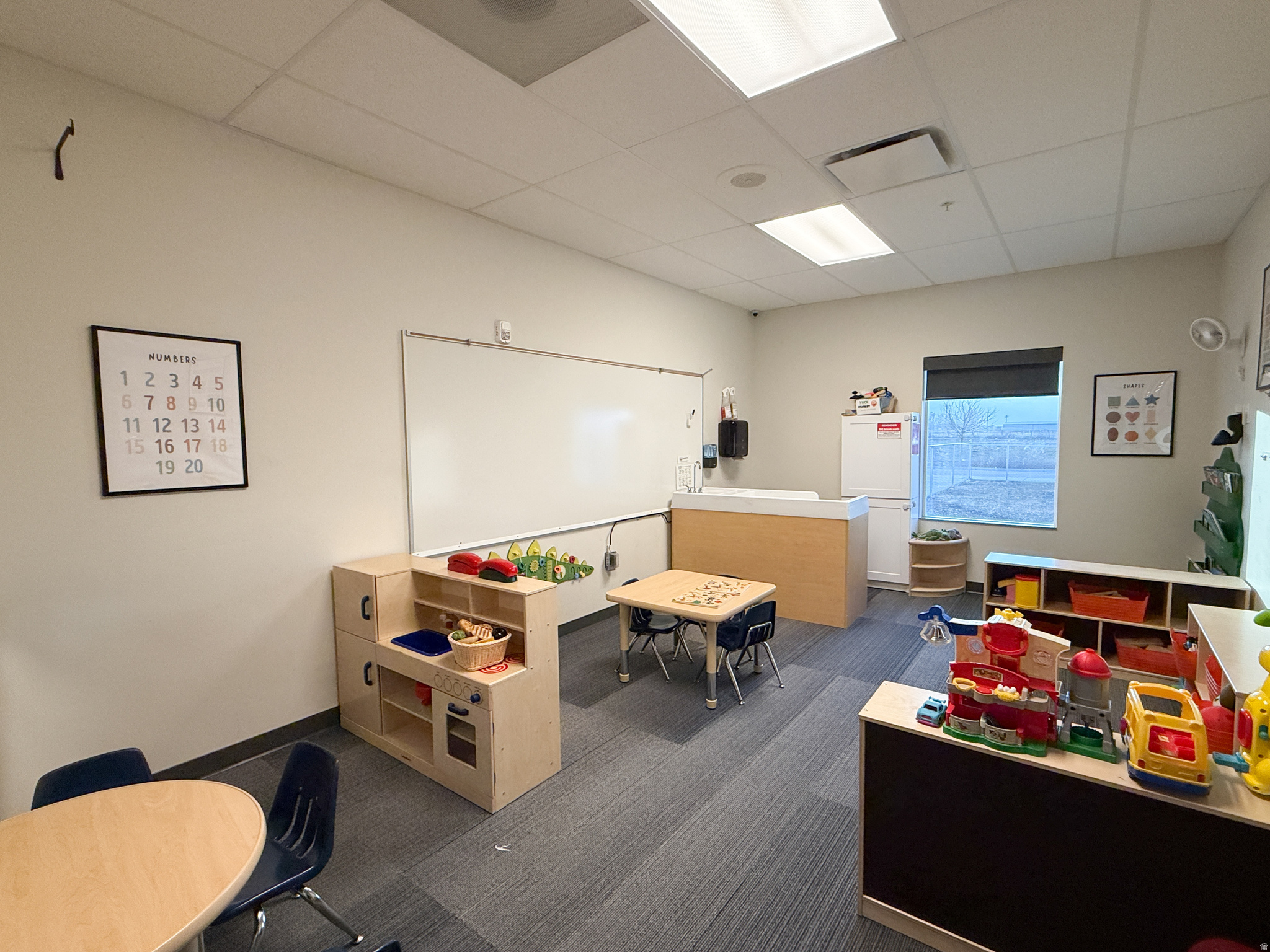 main property photo 13