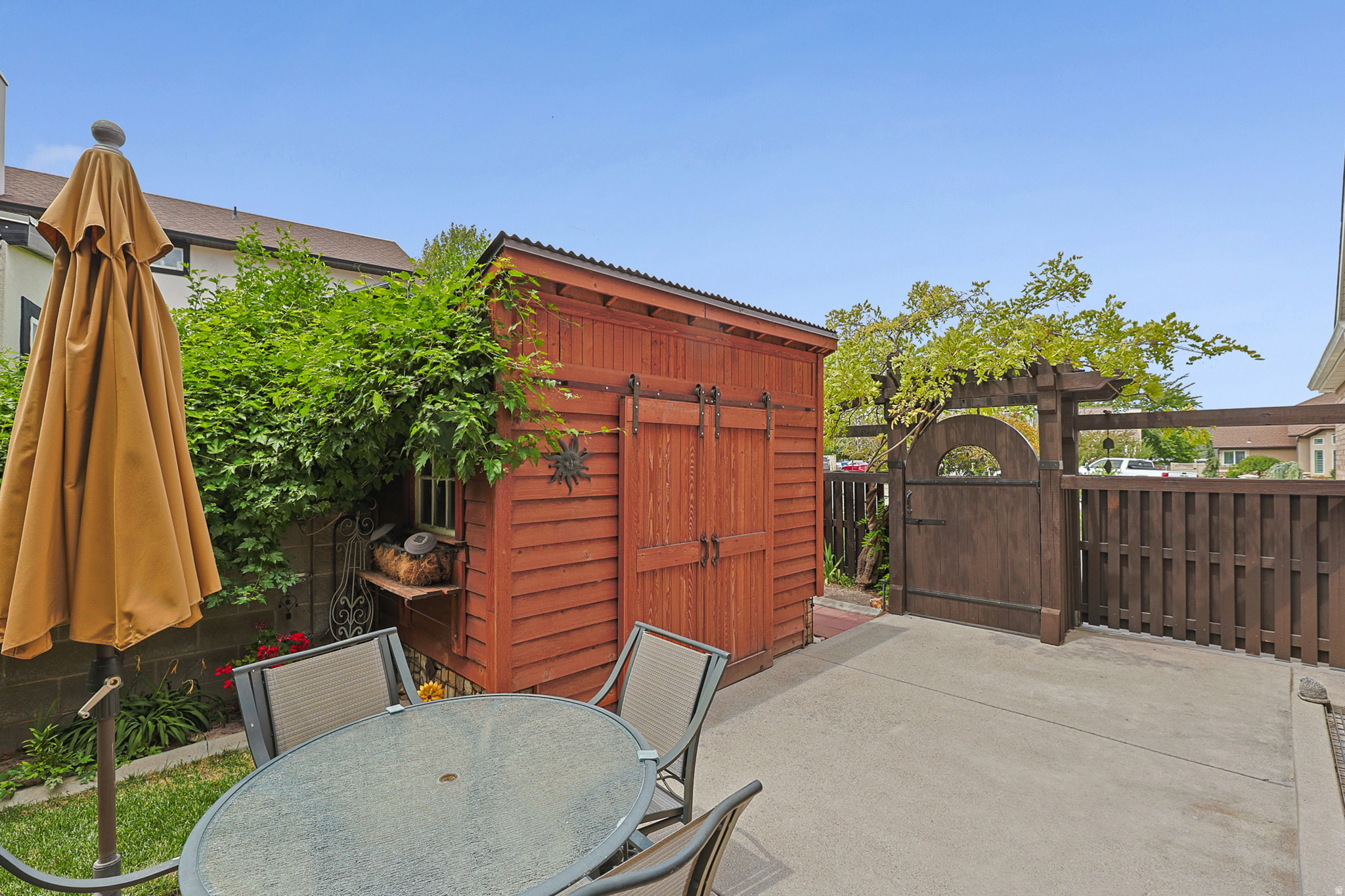 main property photo 46