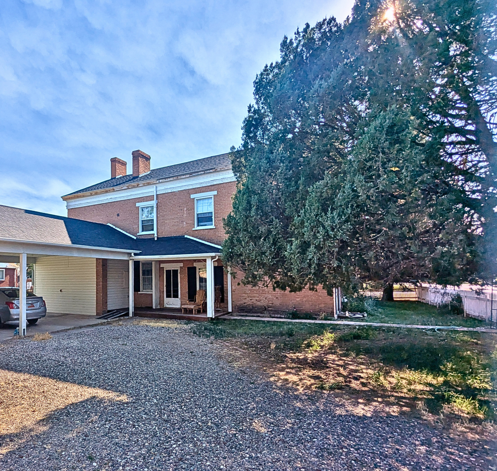 main property photo 7
