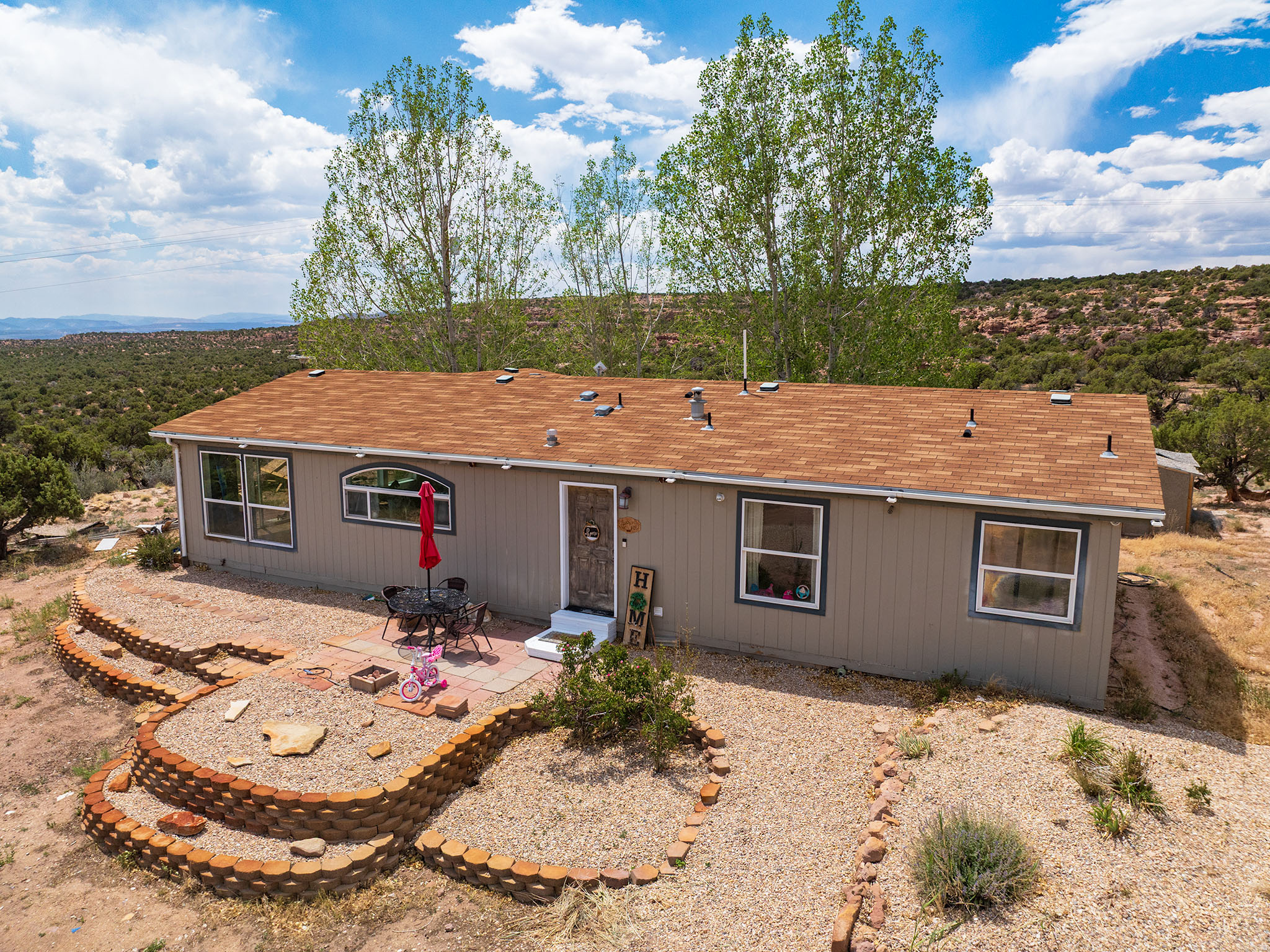 main property photo 0