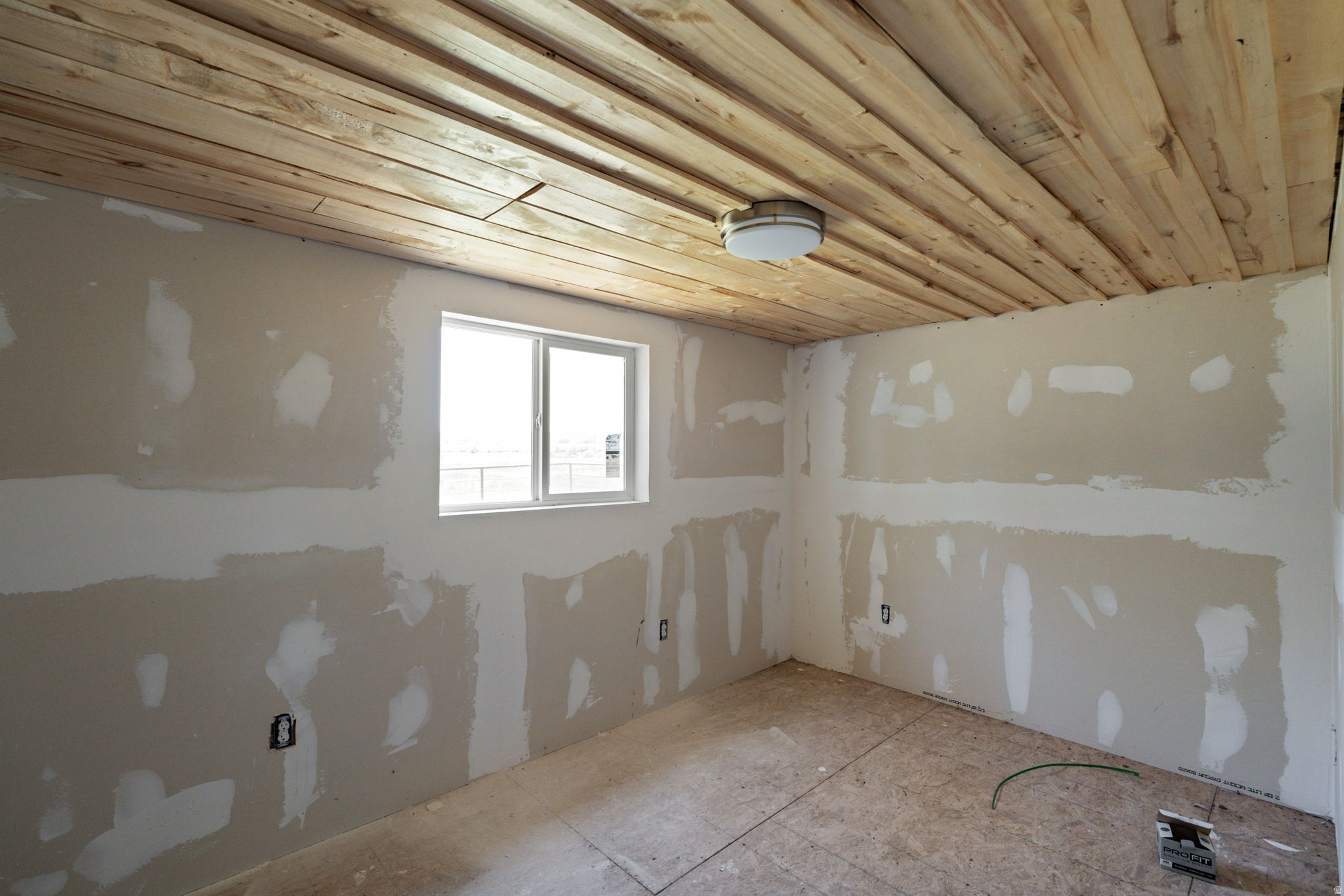main property photo 79