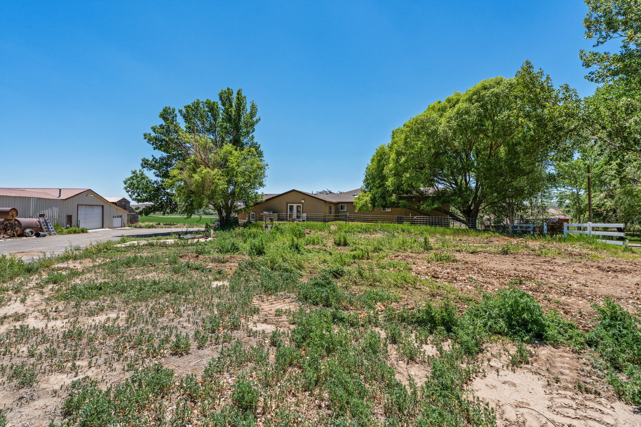 main property photo 82