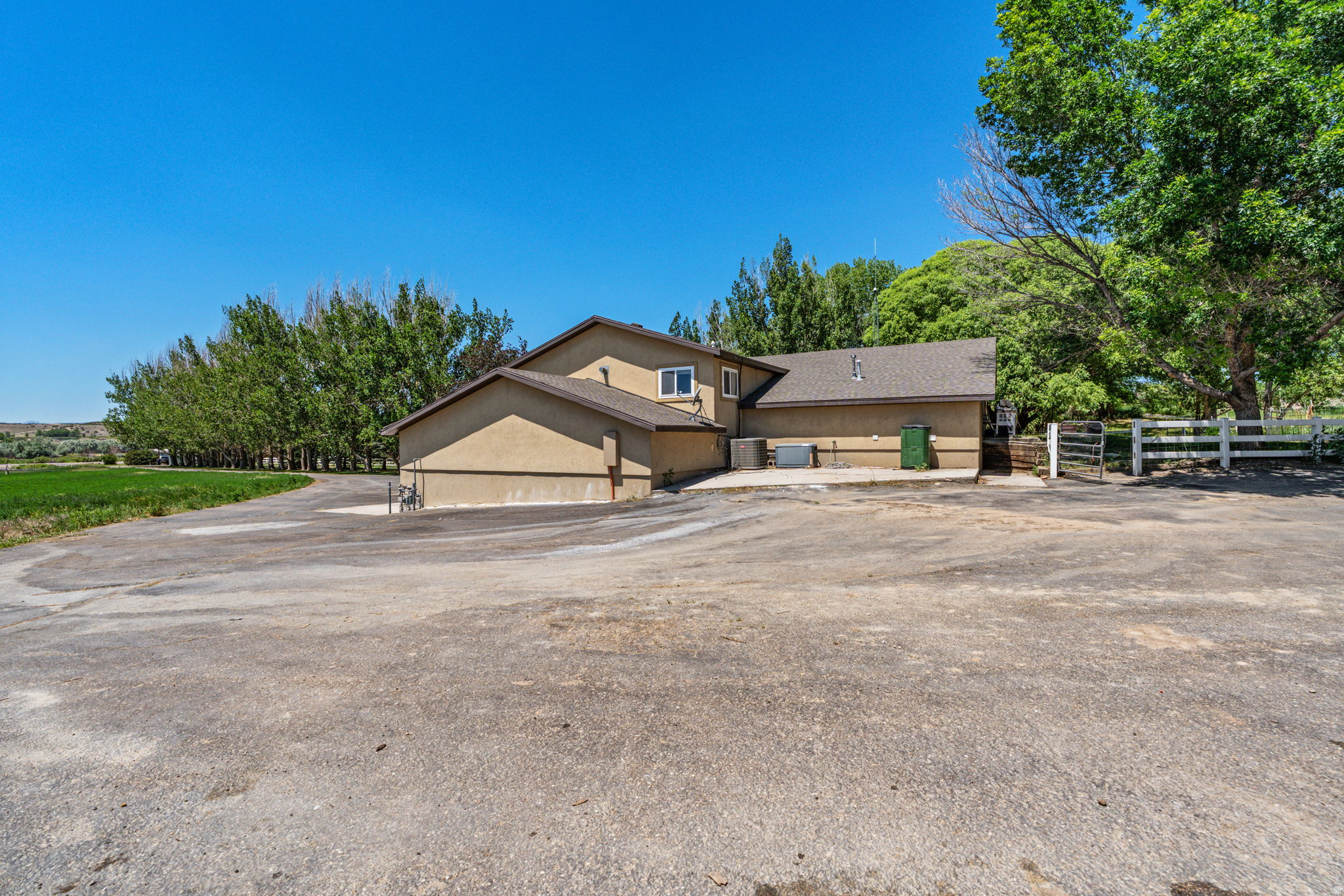 main property photo 84