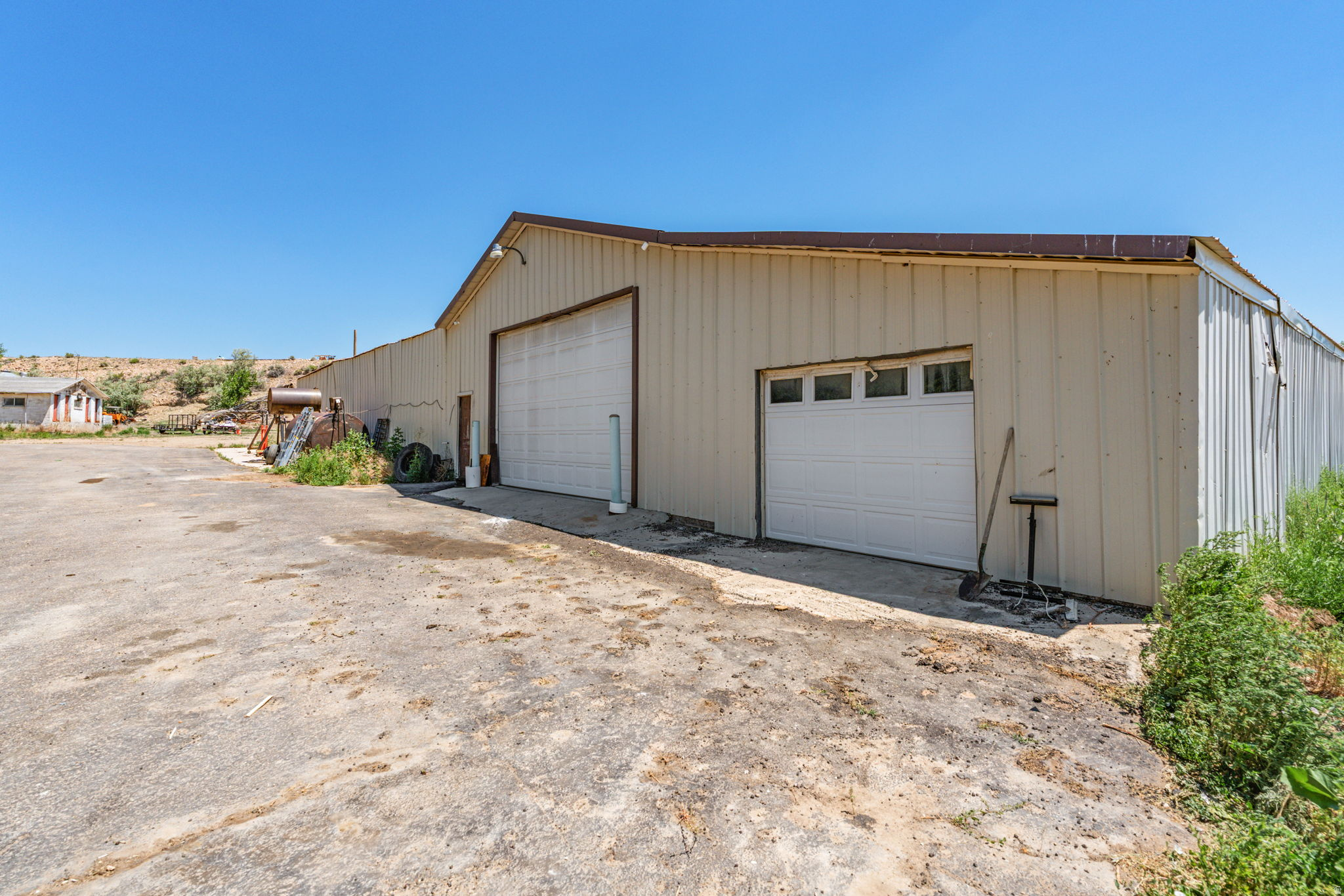 main property photo 85