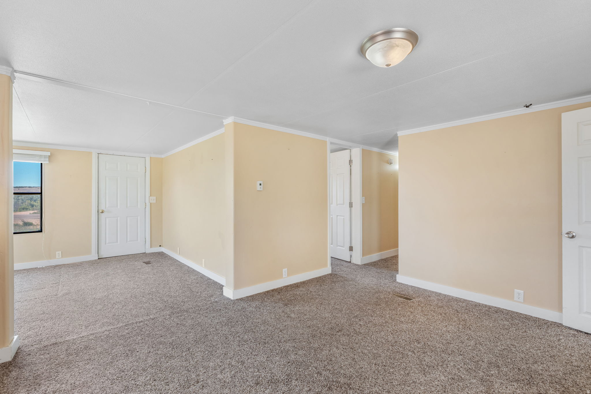 main property photo 94
