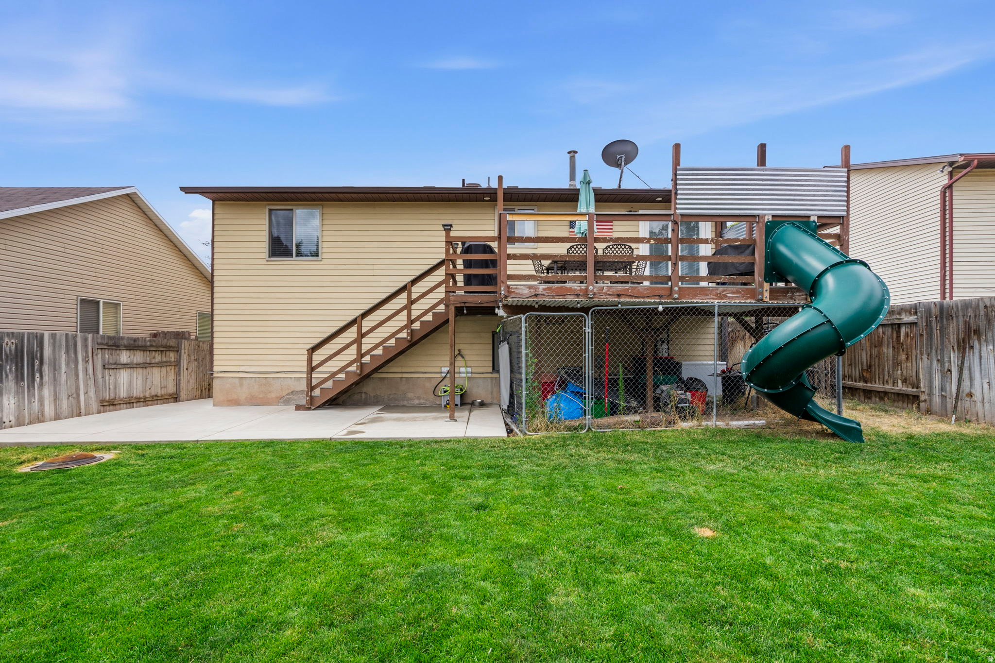 main property photo 19