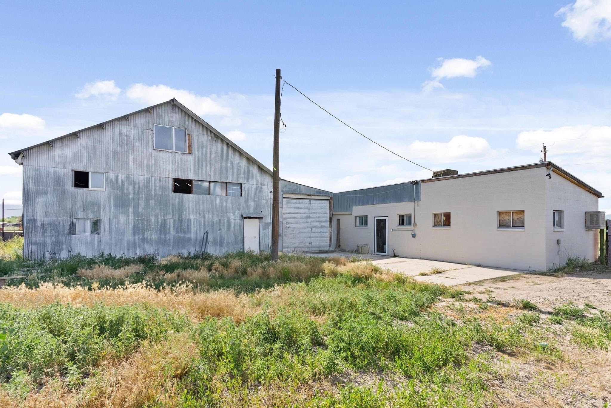 main property photo 6