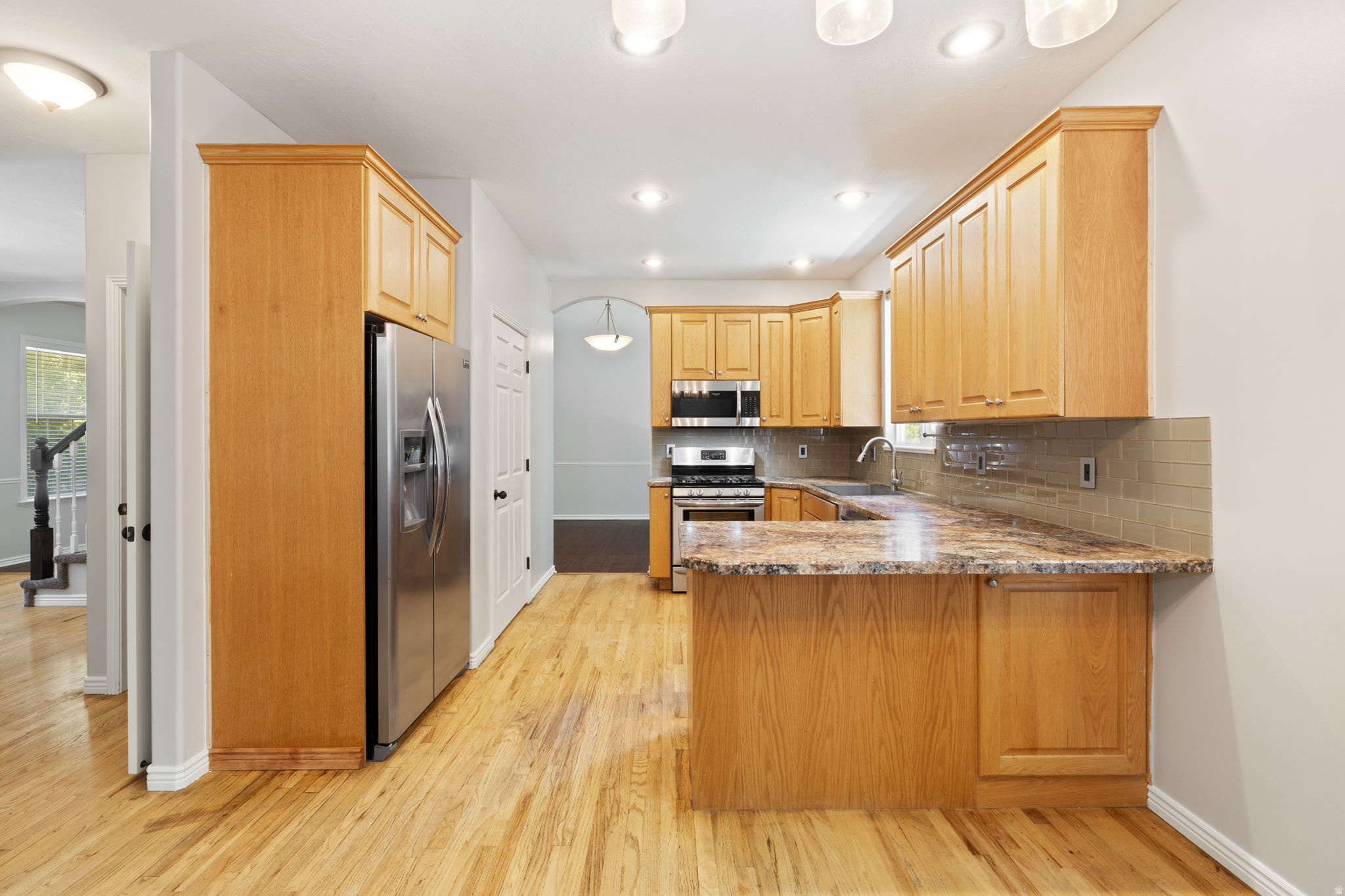 main property photo 11