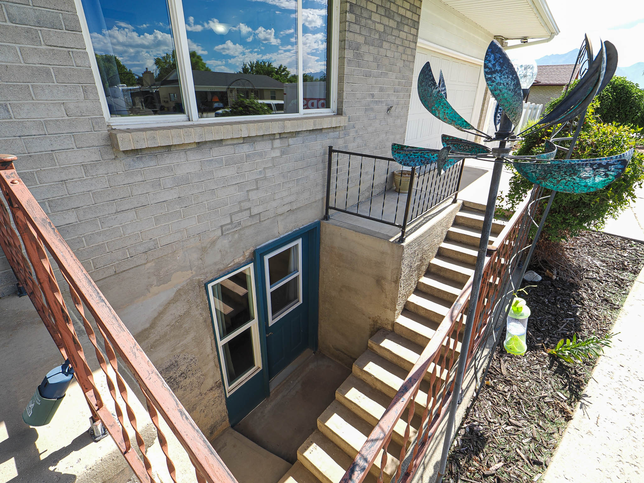 main property photo 41