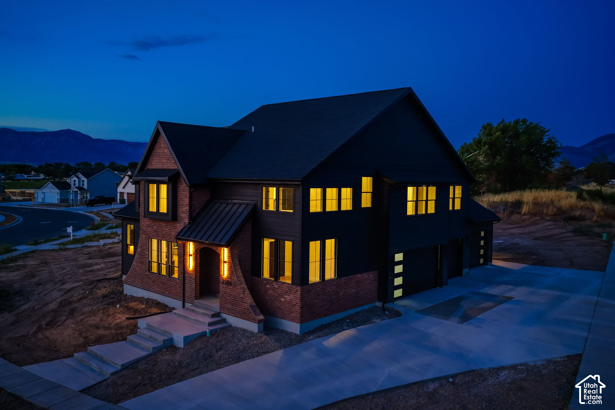 main property photo 60