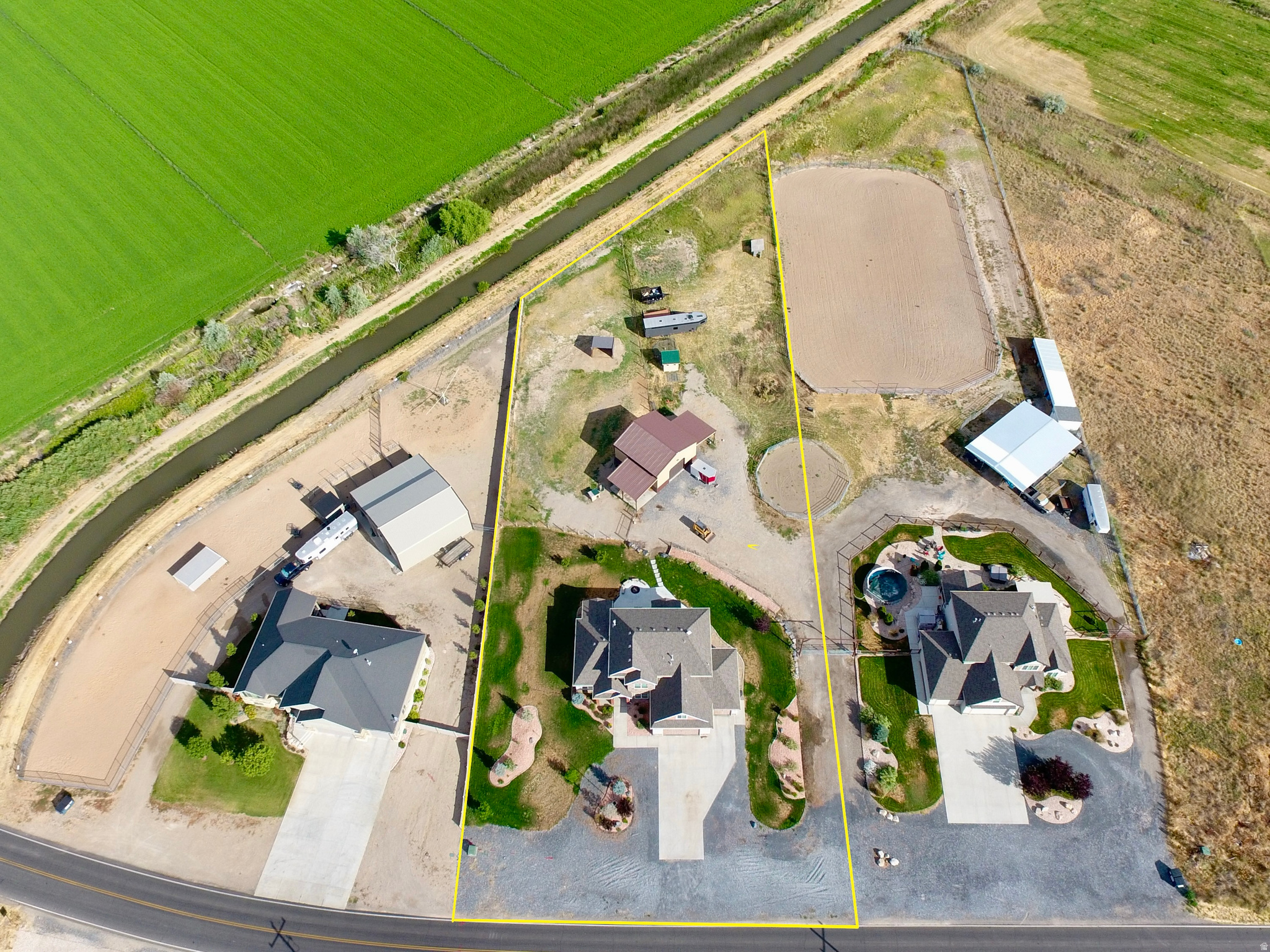 main property photo 60