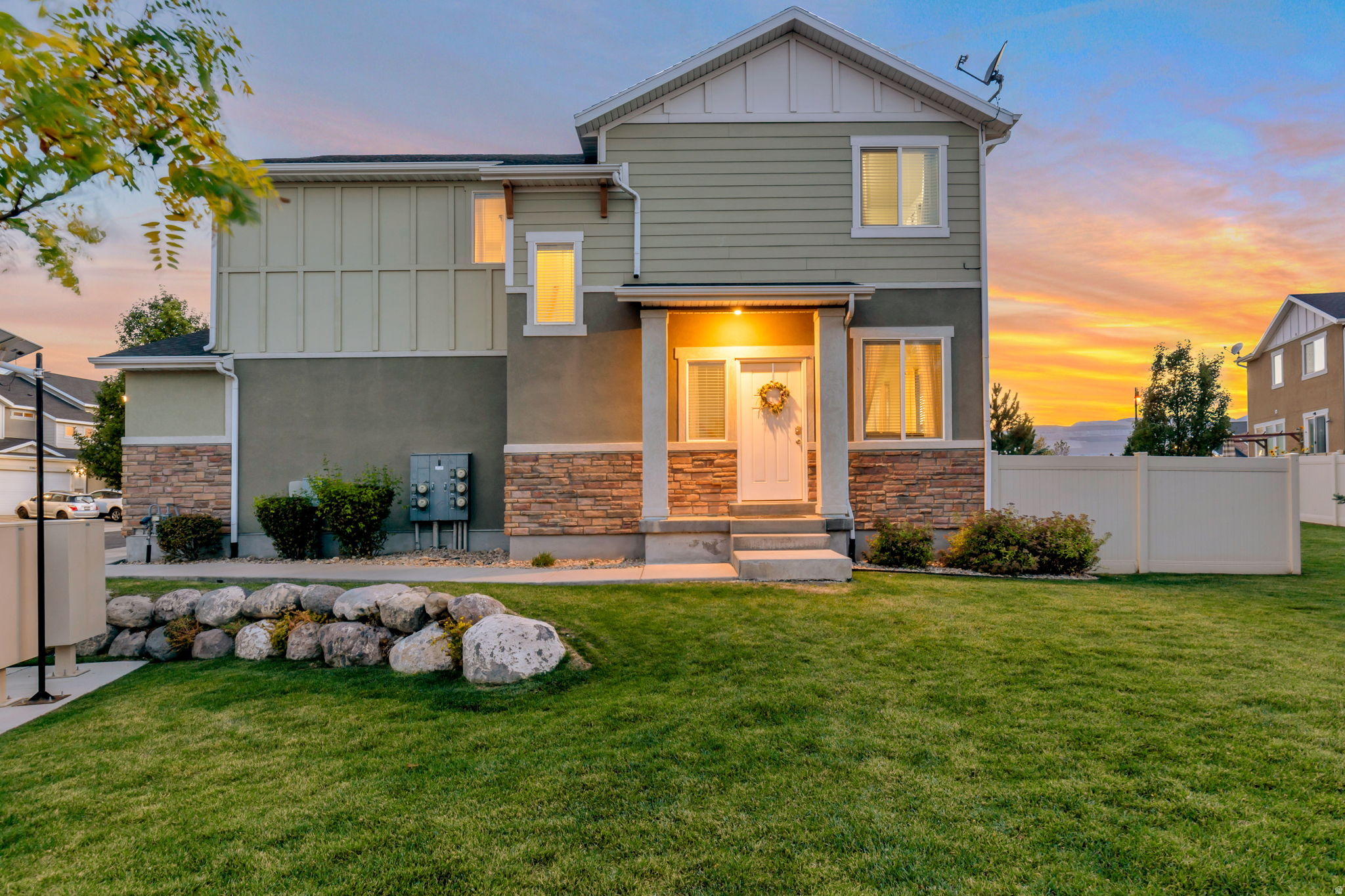 main property photo 20