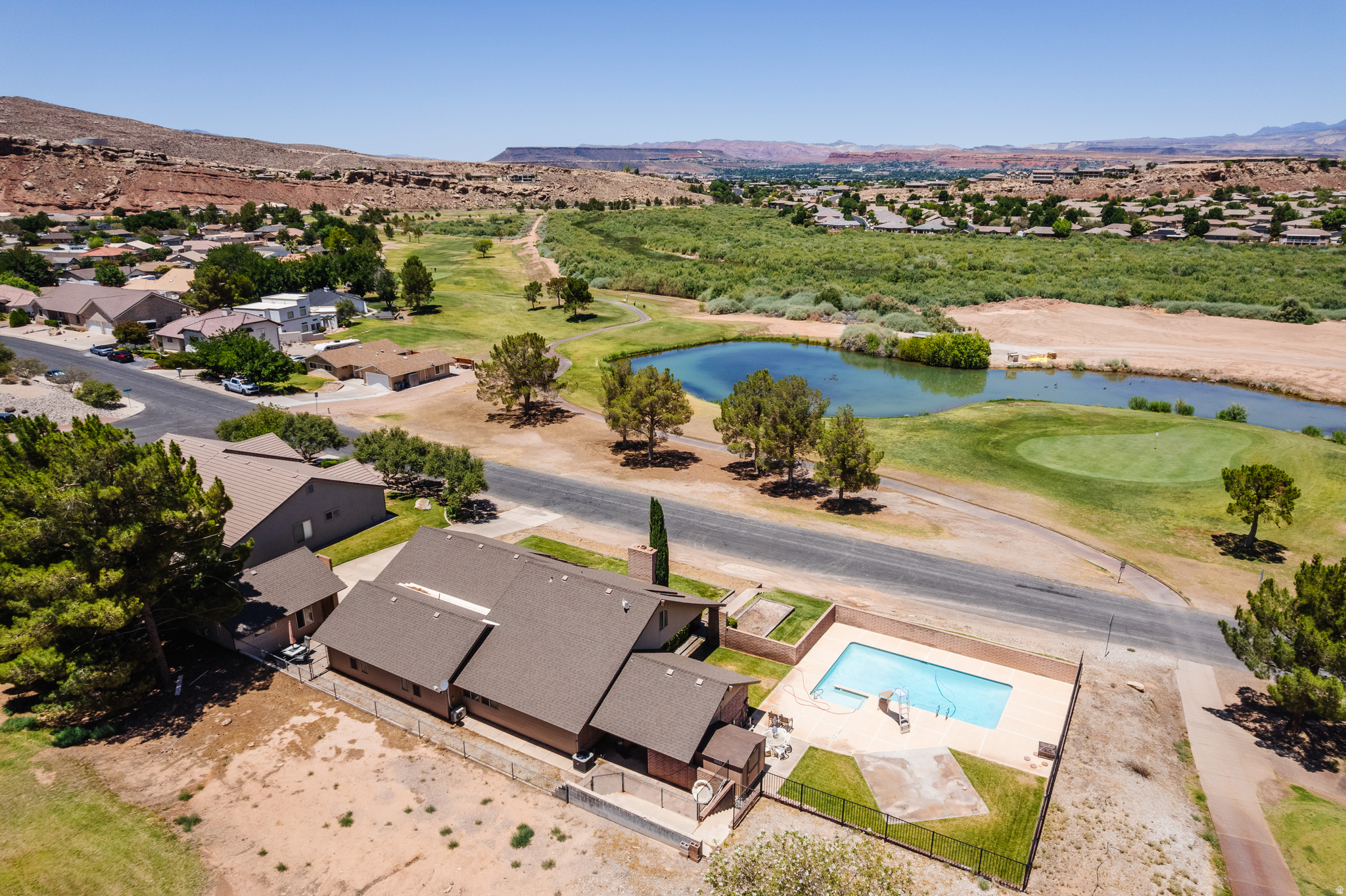 main property photo 42