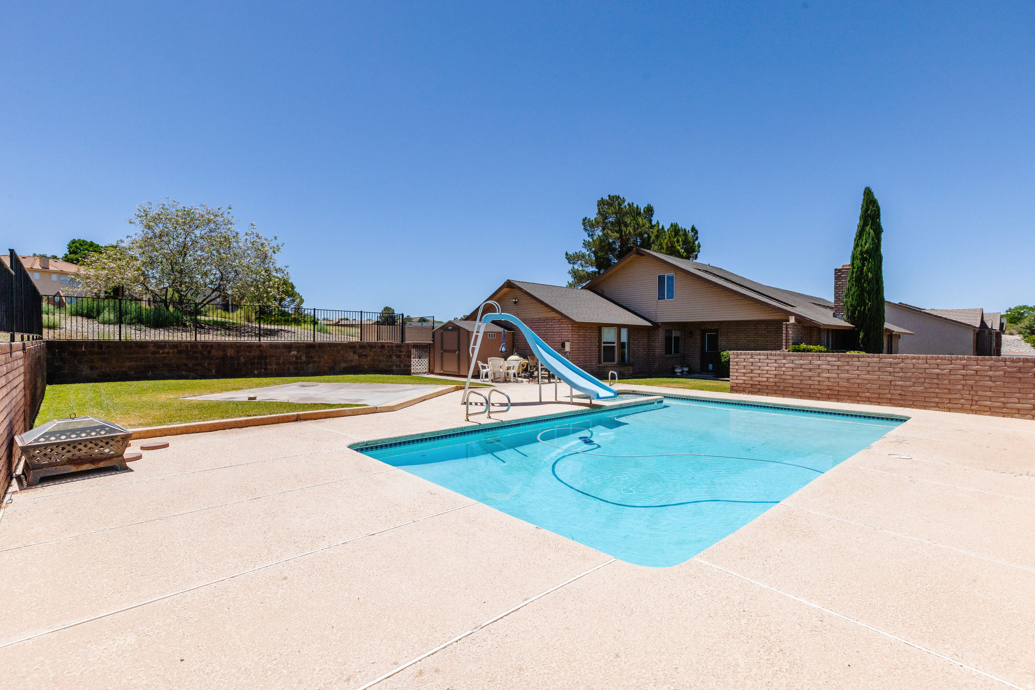 main property photo 46