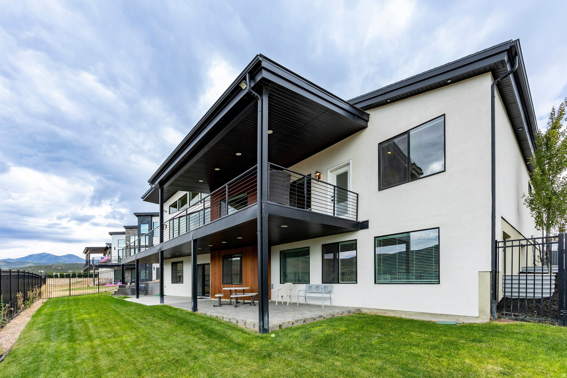 main property photo 53