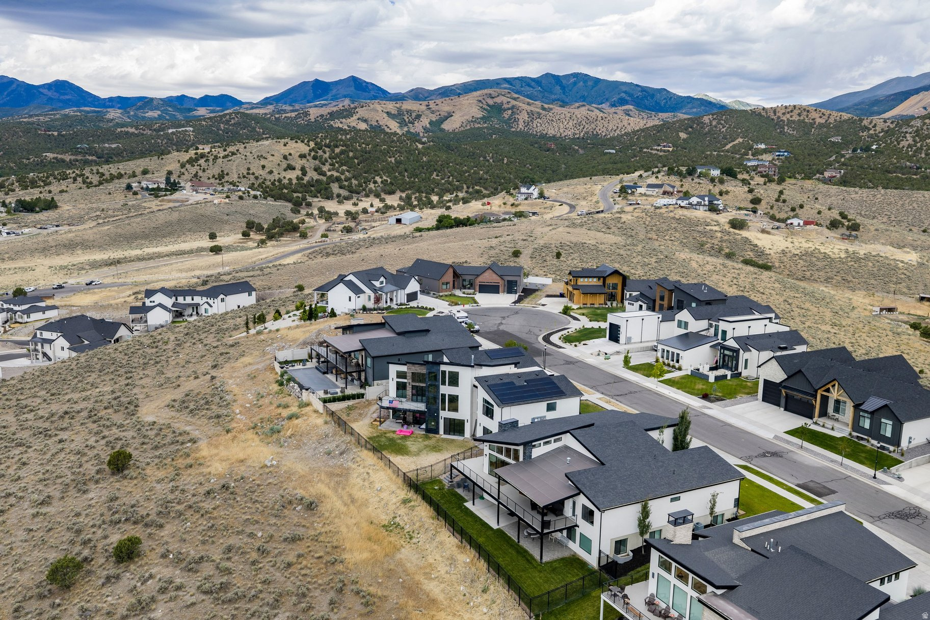 main property photo 66