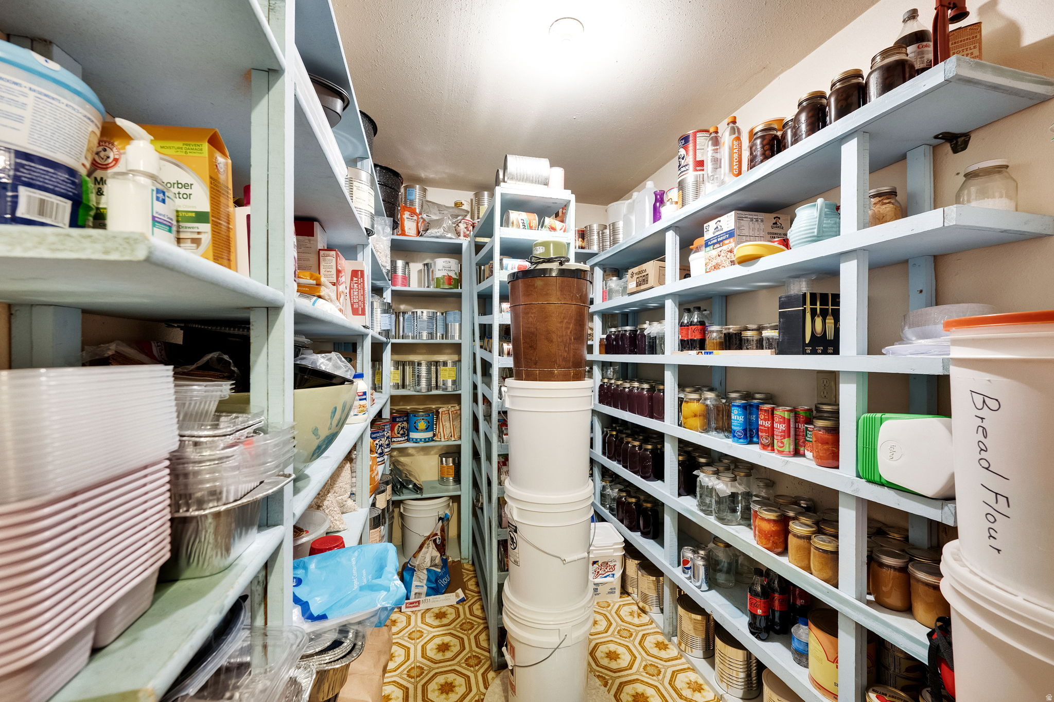 main property photo 41