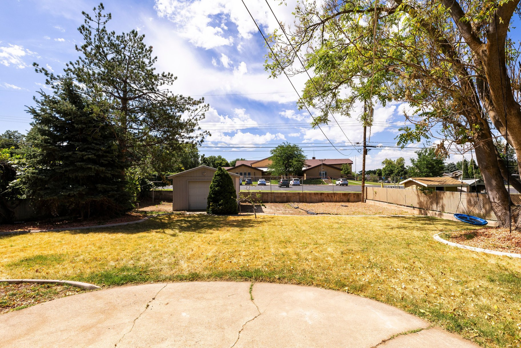 main property photo 21
