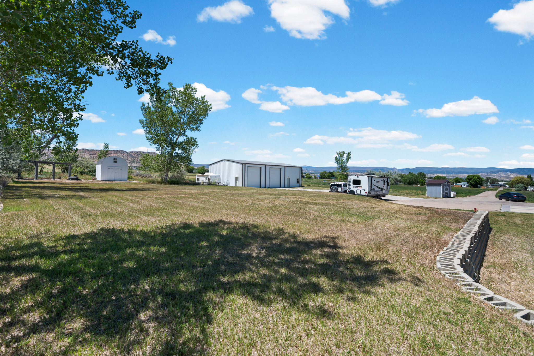 main property photo 45