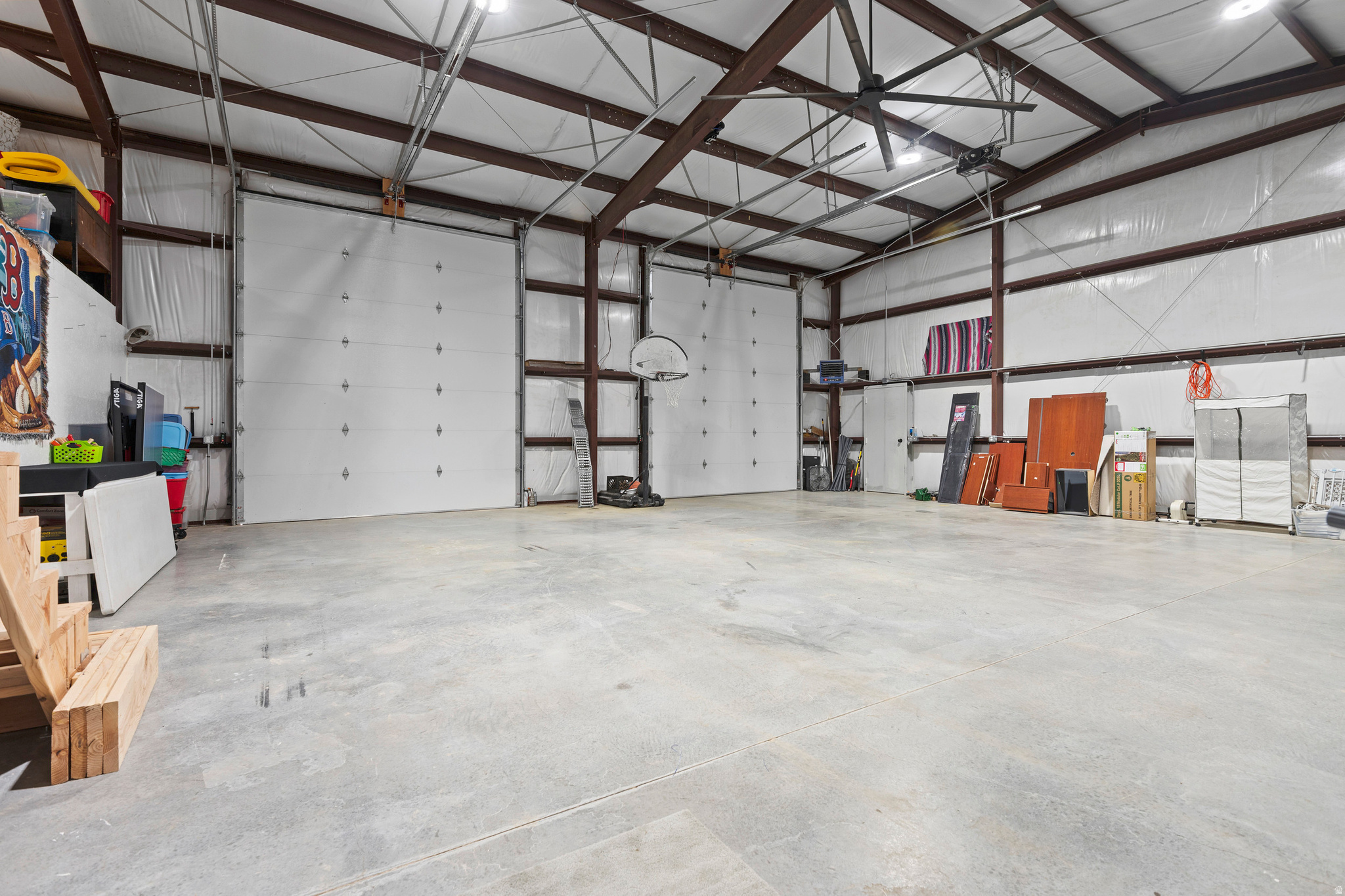 main property photo 51