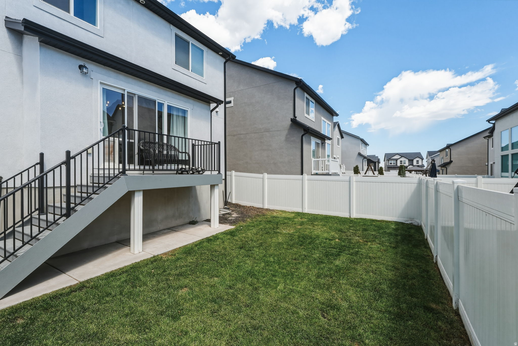 main property photo 42