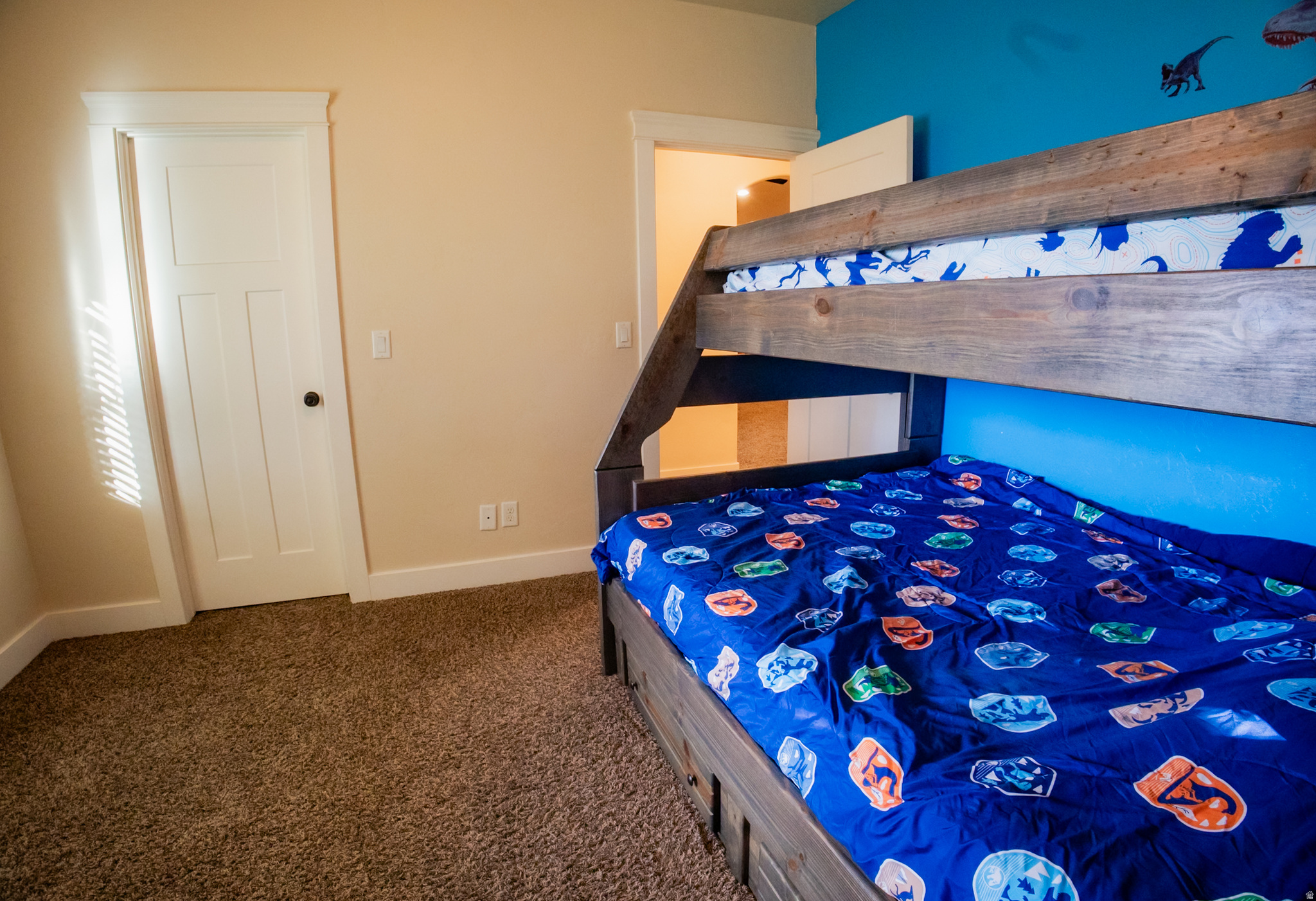 main property photo 79