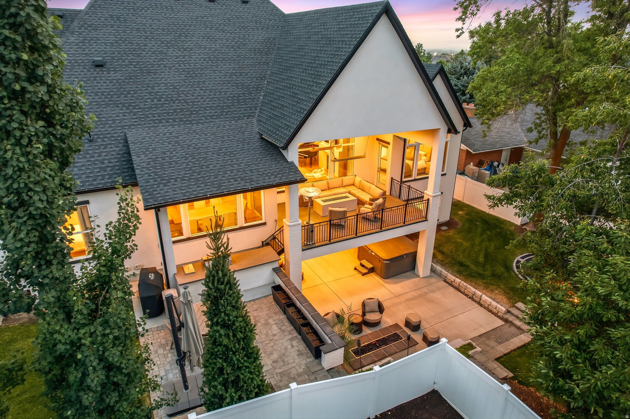 main property photo 81