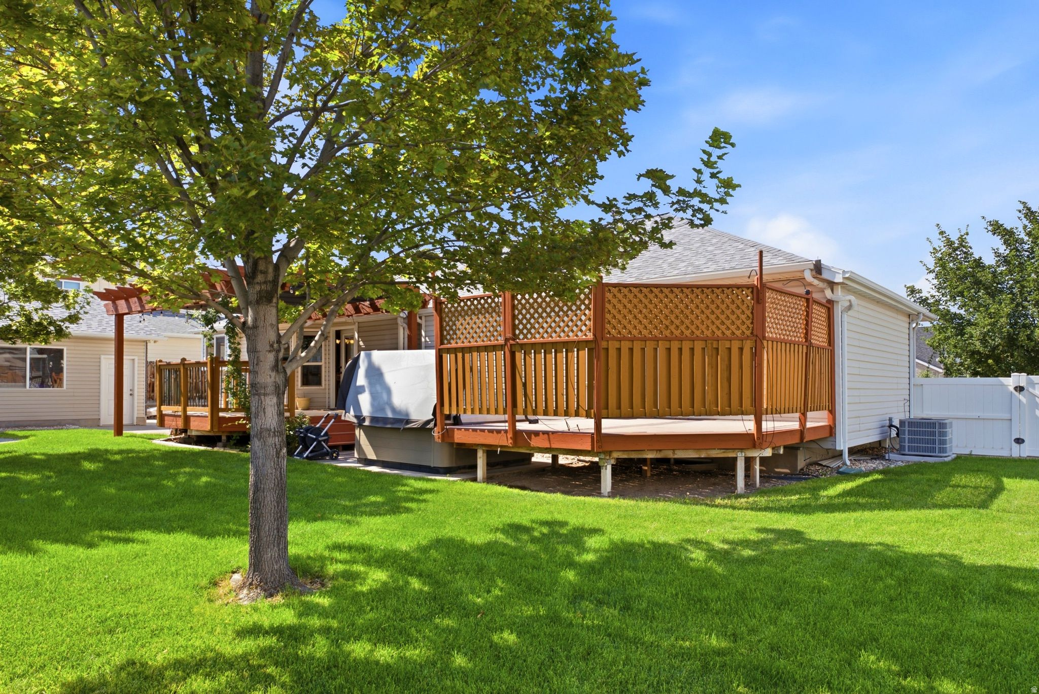 main property photo 45