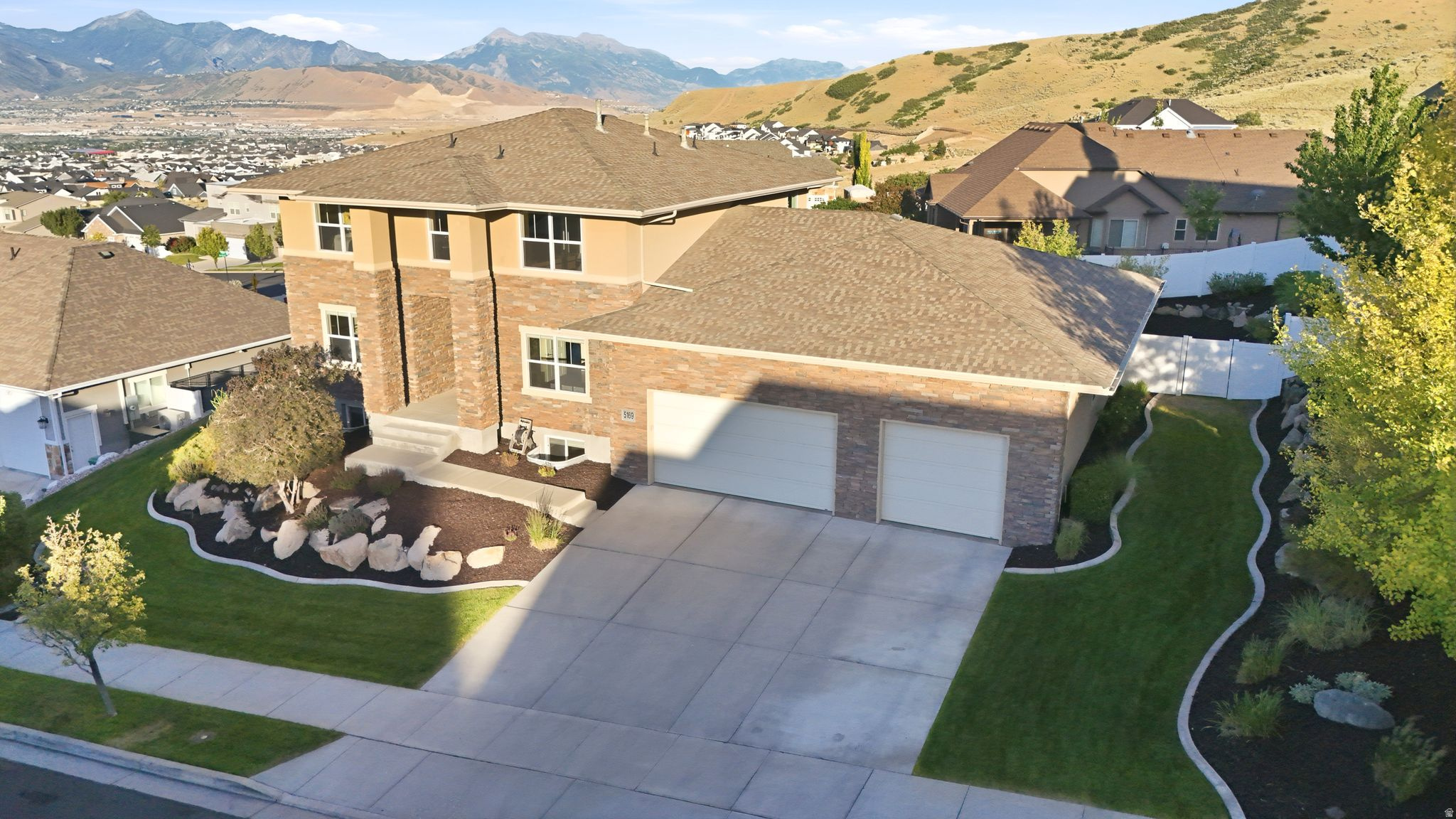 main property photo 54