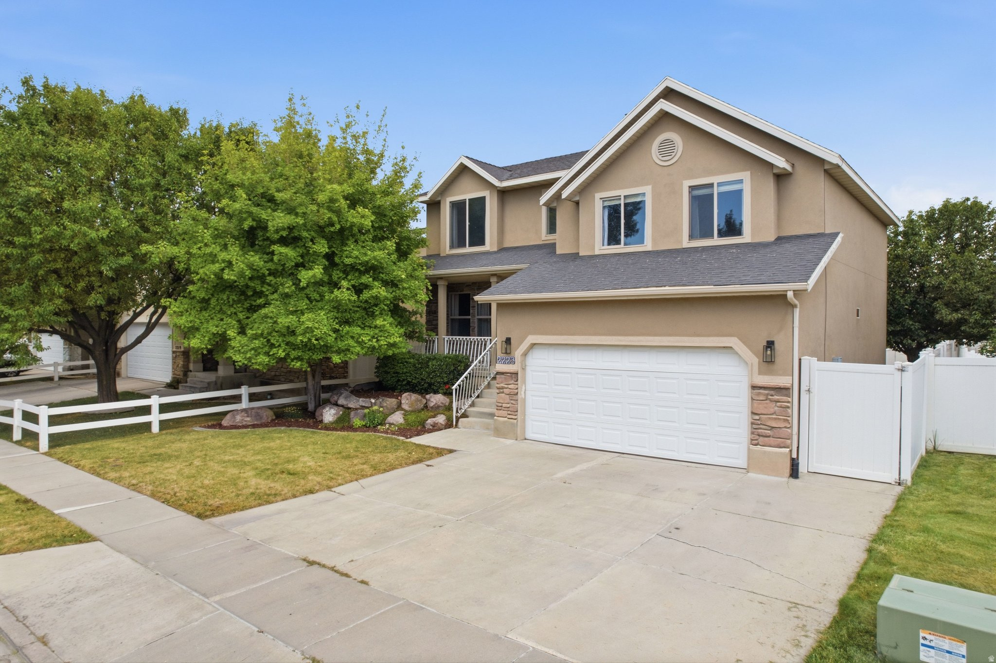 main property photo 1