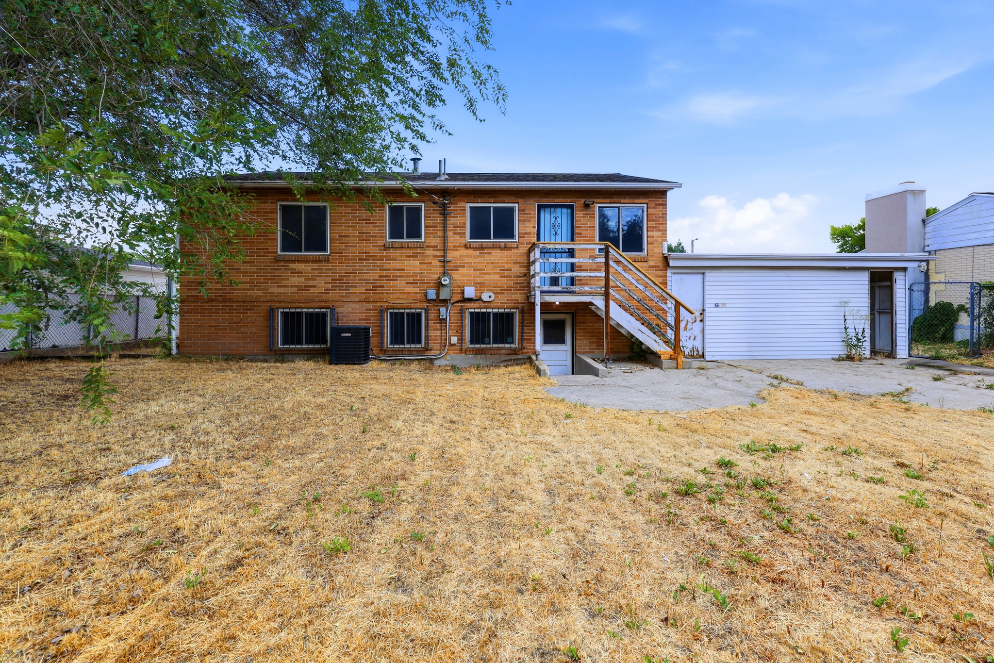 main property photo 24