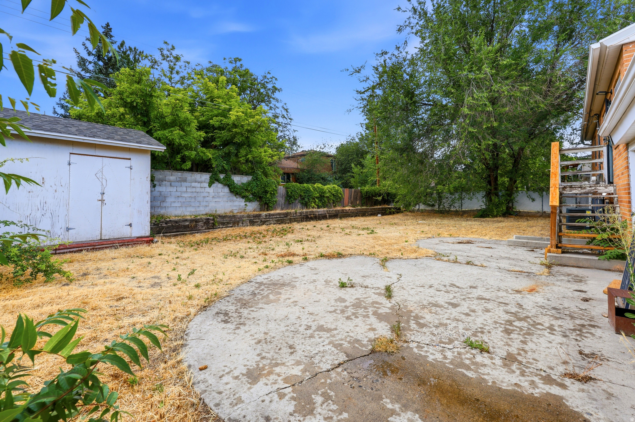 main property photo 26