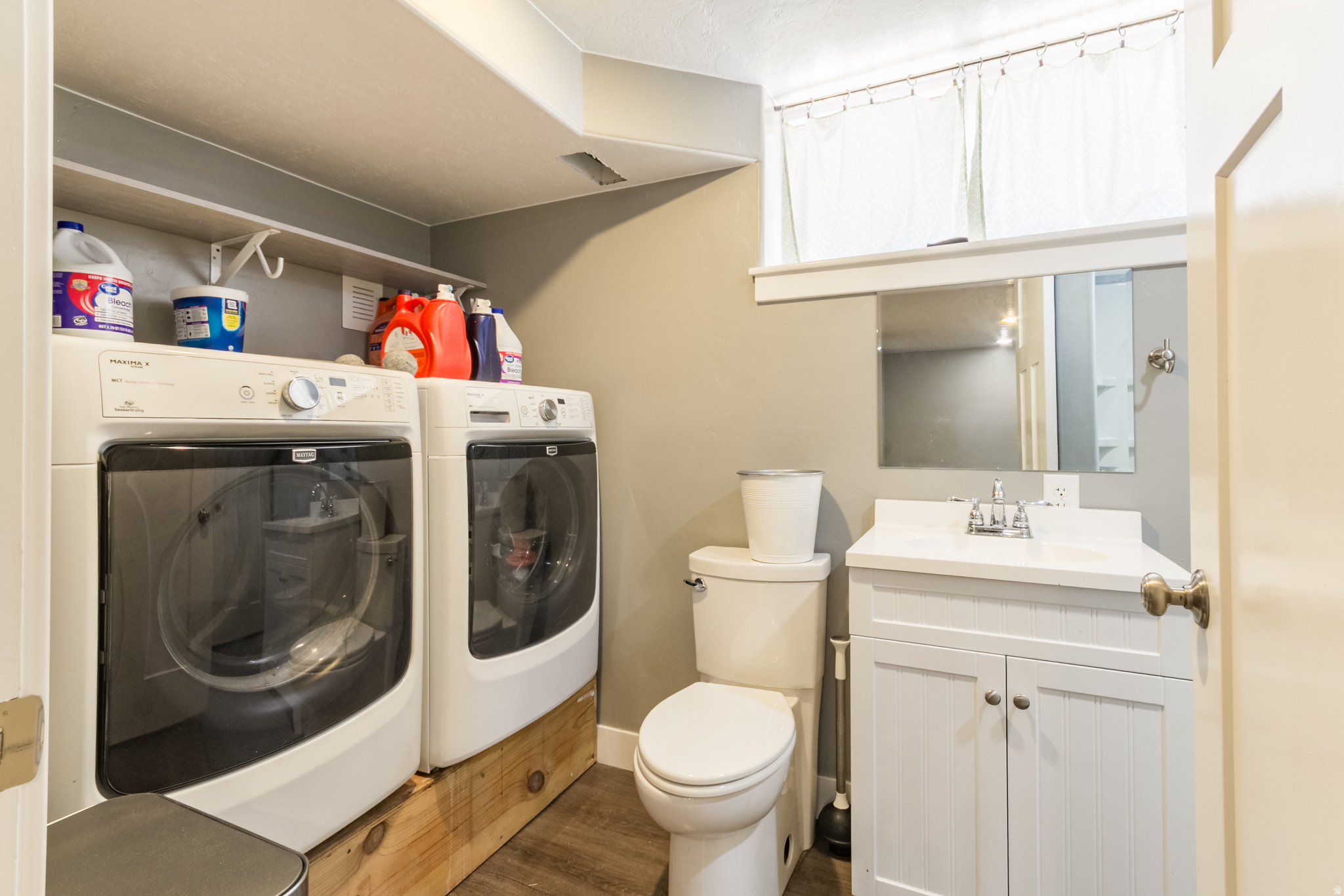 main property photo 20