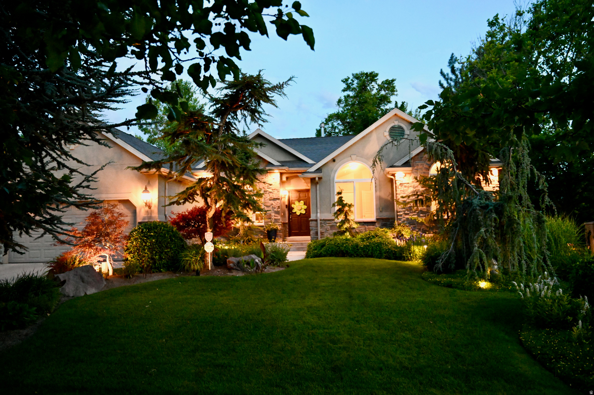 main property photo 44