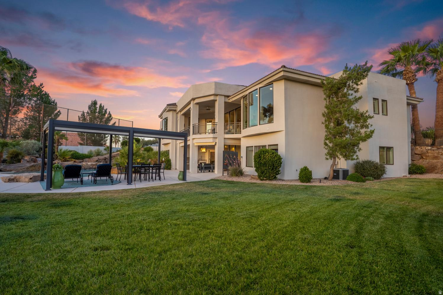 main property photo 23