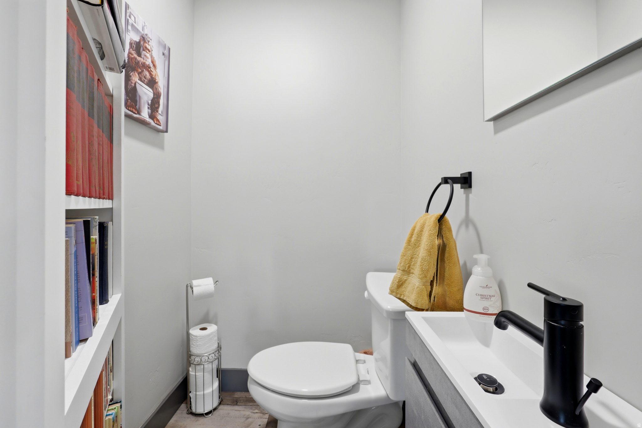 main property photo 12